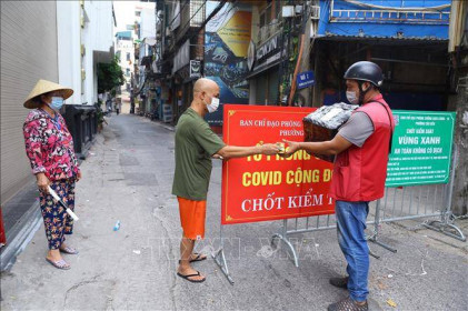 Dịch COVID-19: Hà Nội quản lý an toàn phòng dịch cho đội ngũ shipper