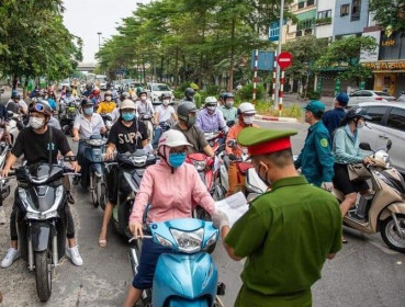 Mua bán, giả mạo Giấy đi đường: Các đối tượng đối diện hình phạt nào?