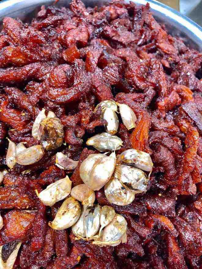 Gân bò khô "gây nghiện", 500.000 đồng/kg vẫn gây sốt