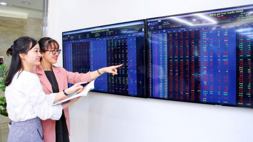 Giao dịch chứng khoán phiên sáng 13/8: Rung lắc mạnh, điểm nhấn VPB