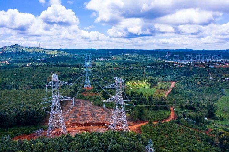 Trungnam Group đóng điện đường dây 500kV cho dự án điện gió lớn nhất Việt Nam