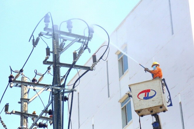EVNCPC: Giảm 90 tỷ đồng cho 741 nghìn khách hàng sử dụng điện MT-TN đợt 4