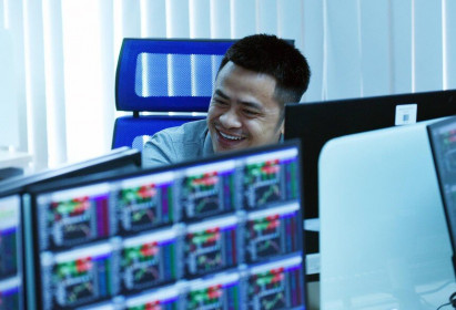 Maybank Kim Eng: VN-Index sẽ tăng 10% trong nửa cuối năm 2021, dẫn đầu là bất động sản, nguyên vật liệu, logistics và bán lẻ