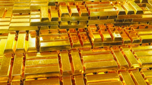 Giá vàng hôm nay 15/8: Vàng leo dốc, nhu cầu tăng vọt