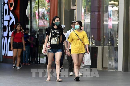 Dịch COVID-19 đẩy giới trẻ Singapore rơi vào nợ nần