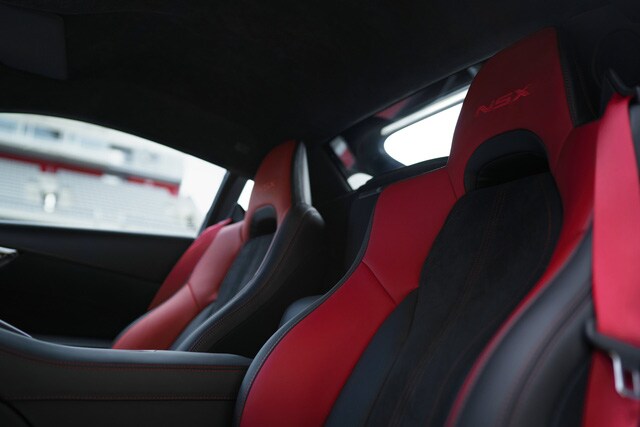 Acura NSX Type S ra mắt với giá từ 169.500 USD