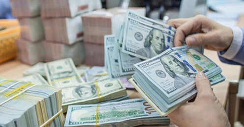 Lãi suất liên ngân hàng liên tiếp rơi sâu