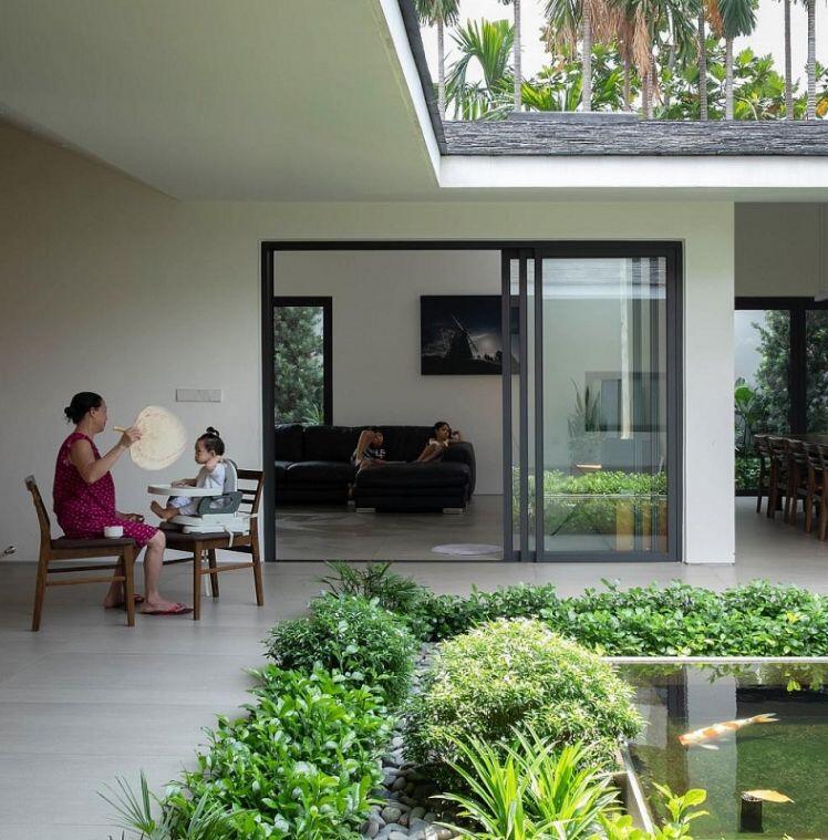 Cách bố trí tường thông minh giúp nhà cấp 4 có chỗ trồng cây, nuôi cá