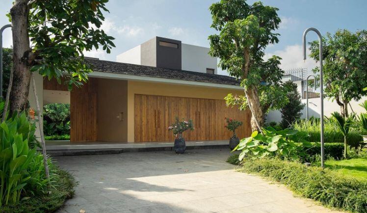 Cách bố trí tường thông minh giúp nhà cấp 4 có chỗ trồng cây, nuôi cá