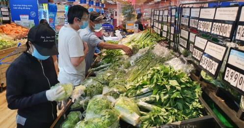 Siêu thị đông khách đến mức quá tải nhưng vẫn than lỗ, vì sao?