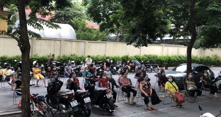 Quận Hai Bà Trưng: Chợ Nguyễn Công Trứ hoạt động trở lại sau thời gian phong tỏa tạm thời vì dịch Covid-19