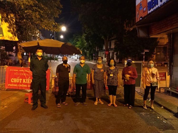 Quận Hai Bà Trưng: Chợ Nguyễn Công Trứ hoạt động trở lại sau thời gian phong tỏa tạm thời vì dịch Covid-19