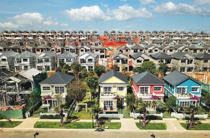 Dù đang giãn cách, doanh nghiệp địa ốc vẫn "luyện rèn" sẵn sàng tăng tốc