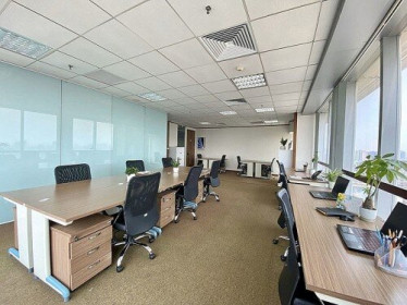 Nỗi khổ ông chủ toà tháp mặt phố, đại gia trăm tỷ nguy cơ mất nhà