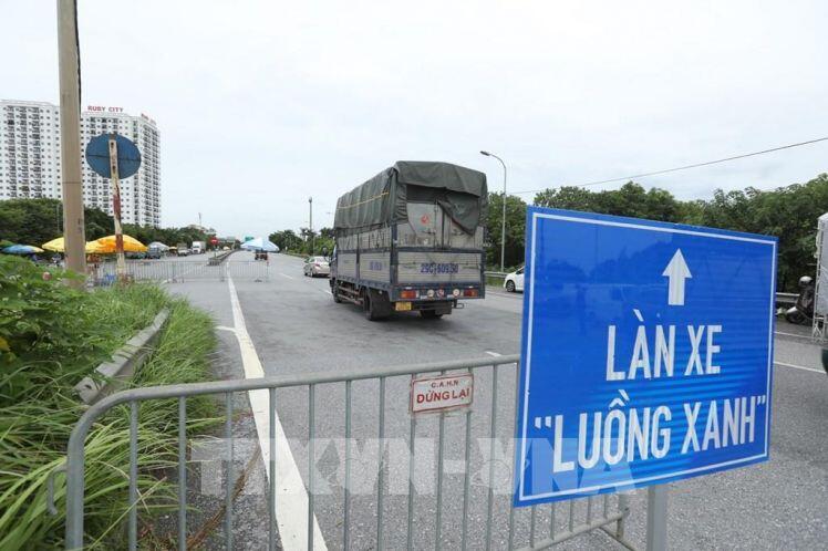 Không để việc kiểm dịch làm tắc “luồng xanh” quốc gia
