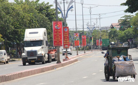 Thành phố ở yên, ‘luồng xanh’ vẫn chạy