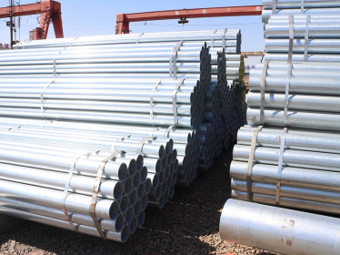 Giá thép xây dựng hôm nay 21/8: Trong nước bình ổn, trên sàn giao dịch quốc tế tiếp tục tăng nóng