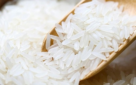 Giá gạo xuất khẩu xuống mức thấp do dịch kéo dài