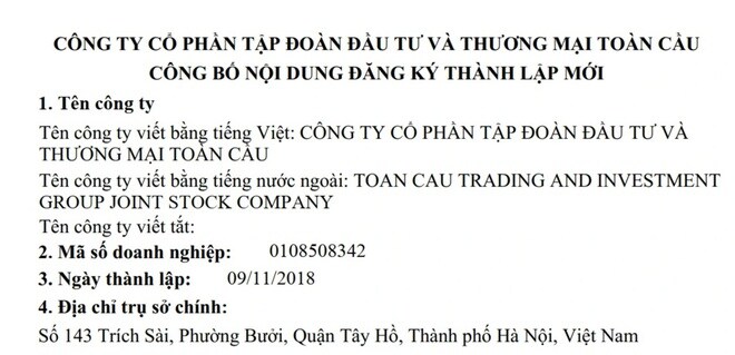 Bất ngờ Tổng Giám đốc "siêu doanh nghiệp": Bán tạp hóa, nhà trong xóm (?!)