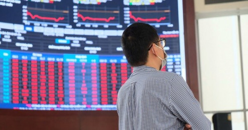 Chứng khoán 'bốc hơi' thành quả gần một tháng nay, khối ngoại bán ròng 8.000 tỉ suốt 10 phiên