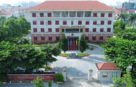 Cổ phiếu cần quan tâm ngày 26/8: DBC, POW, VTP, VRE