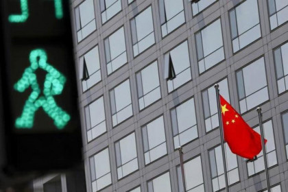 Chứng khoán Trung Quốc giảm nhưng vẫn tiếp tục thu hút dòng vốn ngoại