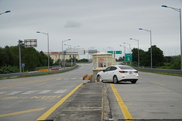 Hải Phòng bỏ quy định cách ly tại nhà với người đến từ vùng vàng