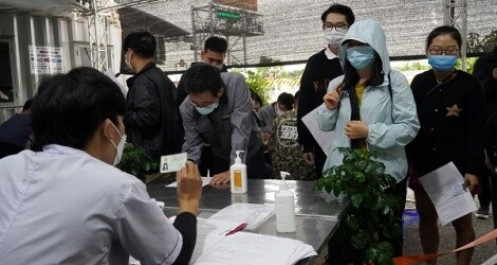 Hải Phòng bỏ quy định cách ly tại nhà với người đến từ vùng vàng