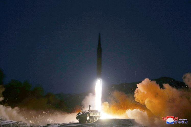 Tin thế giới 14/1: Nga-EU lại ‘đấu khẩu’ về Ukraine, Hàn Quốc thận trọng trước tên lửa Triều Tiên, Indonesia gỡ lệnh cấm nhập cảnh