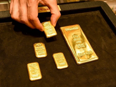 Đang đà tăng giá mạnh, cảnh báo vàng giảm về 38,7 triệu/lượng