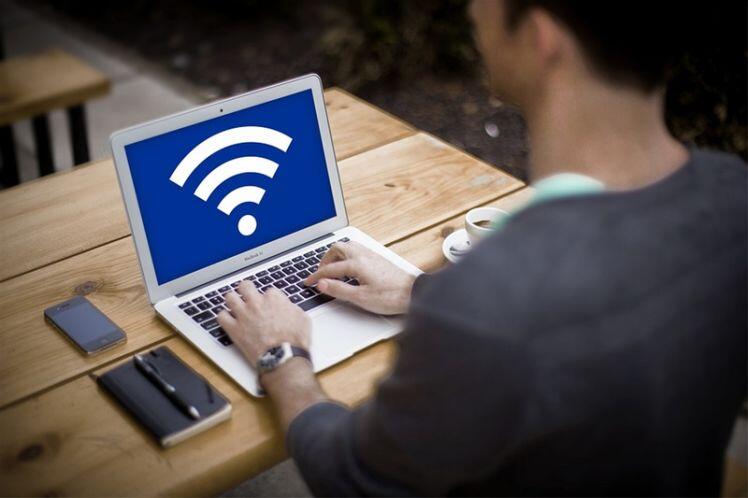 Dấu hiệu wifi bị nghe lén. Khi vào wifi ở bất kì một nơi nào đó như khách sạn, homestay..., nếu phát  ...