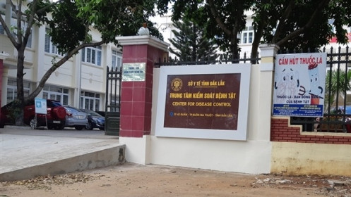 Liên quan việc mua kit test Việt Á, Giám đốc CDC Đắk Lắk được Công an "mời" làm việc
