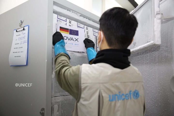 Đức hỗ trợ Việt Nam 4 triệu liều vaccine Pfizer