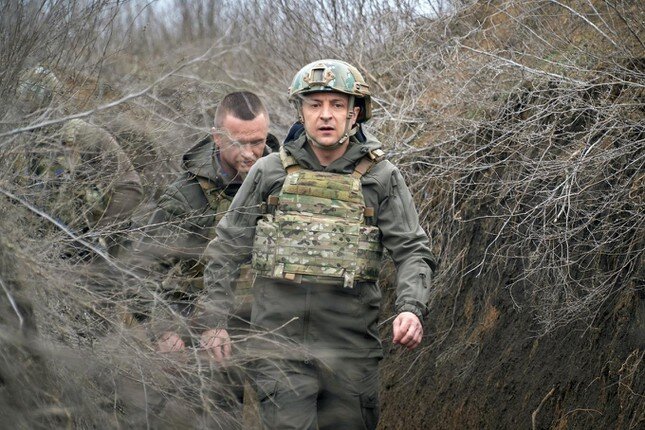 Tổng thống Ukraine đề nghị phương Tây cung cấp bằng chứng cho cáo buộc Nga sắp tấn công ảnh 1