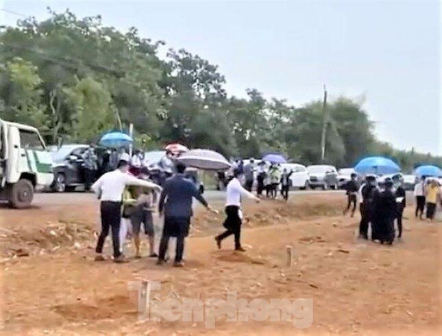 Vụ lùm xùm bán đất như ‘chạy giặc’ ở Bình Phước: Lãnh đạo huyện Lộc Ninh lên tiếng ảnh 1