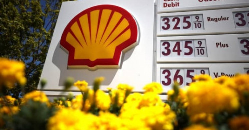 Shell tuyên bố ngừng thương vụ mua dầu của Nga