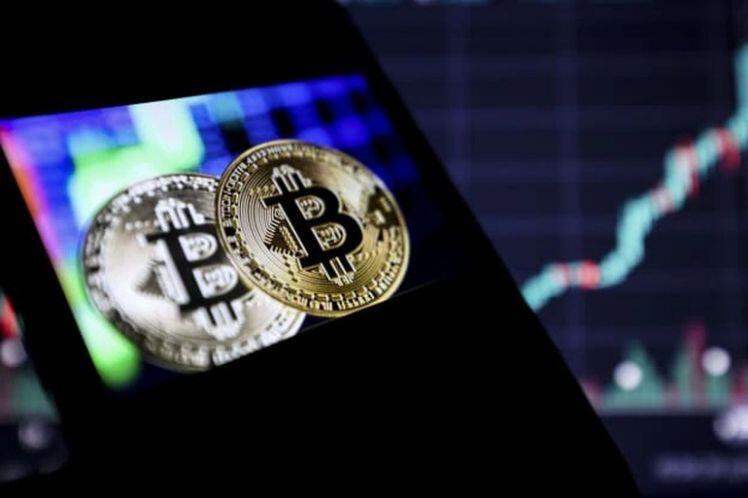 Bitcoin tăng­­­­ sốc trước thông tin Mỹ thúc đẩy nghiên cứu tiền điện tử