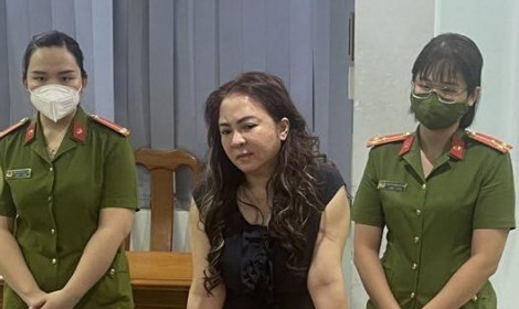 Nhập đơn tố giác của nhà báo Hàn Ni vào vụ án bà Nguyễn Phương Hằng