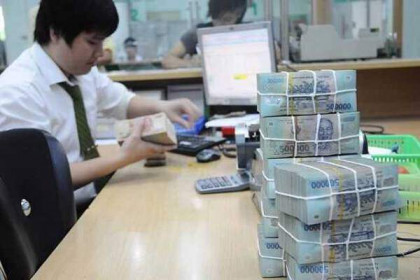 Thu ngân sách Nhà nước 4 tháng đầu năm tăng, riêng thu từ dầu thô tăng hơn 93%