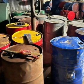 Tạm giữ hơn 3.000 lít xăng dầu không rõ nguồn gốc tại Hà Nội