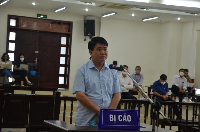 Cựu Chủ tịch Hà Nội Nguyễn Đức Chung phủ nhận mọi cáo buộc ảnh 1