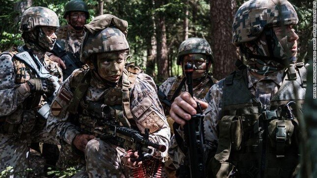 Ukraine dùng chiến thuật kháng chiến của đặc nhiệm Mỹ để chống Nga ảnh 5