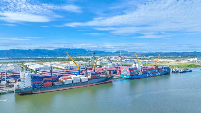 Đón tàu lớn và đánh dấu TEU CONTAINER quốc tế thứ 1 triệu qua Cảng Chu Lai ảnh 5