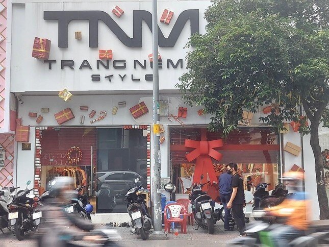 Bất ngờ đột kích cửa hàng Trang Nemo style ‘siêu lừa’ hàng hiệu nổi tiếng ảnh 1
