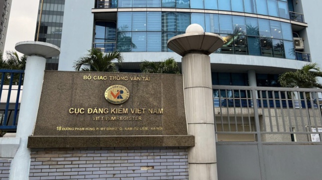 Bắt ba lãnh đạo, cán bộ Phòng Kiểm định xe cơ giới - Cục Đăng kiểm Việt Nam ảnh 1