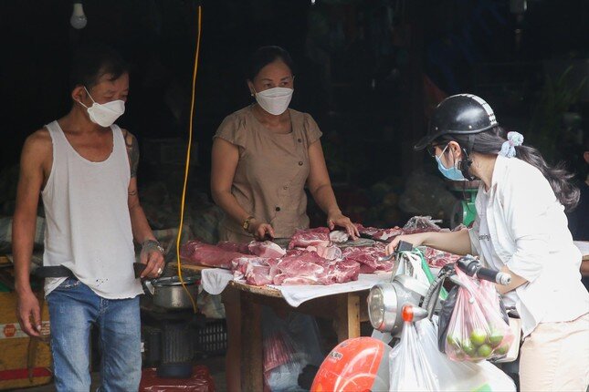 Giải mã giá thịt lợn thấp ảnh 1