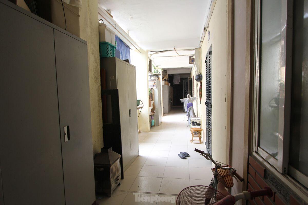 Bên trong những khu chung cư cũ có giá đất đắt đỏ bậc nhất Hà Nội ảnh 18