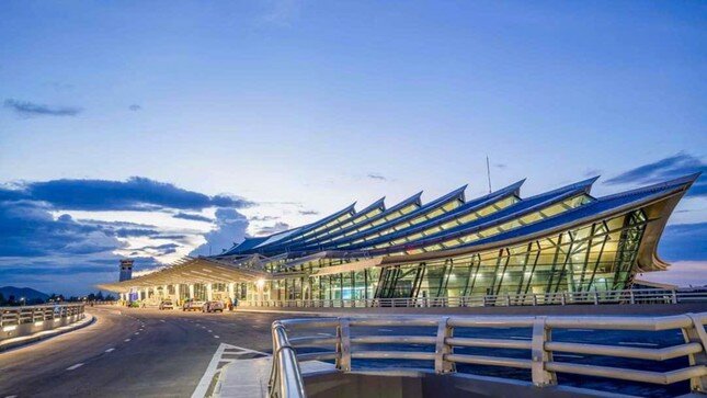 Ga sân bay có kiến trúc độc nhất vô nhị đón đoàn khách quốc tế đầu tiên ảnh 1