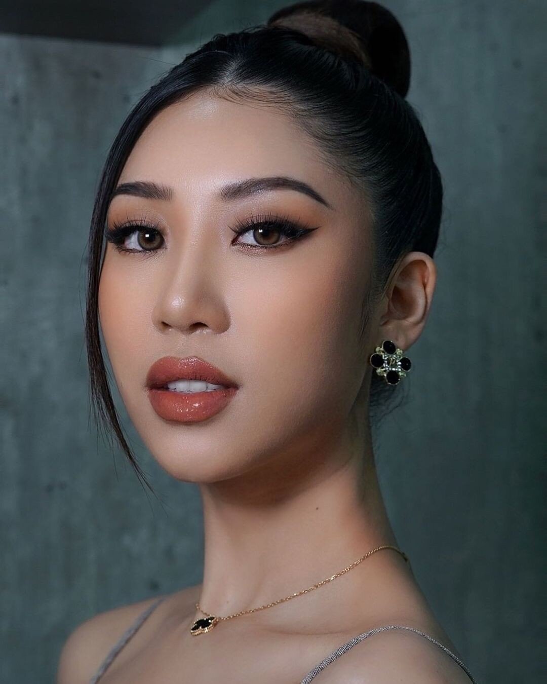 Nhan sắc đời thường của cô gái Việt kiều đăng quang Hoa hậu Trái Đất Việt Nam ảnh 9