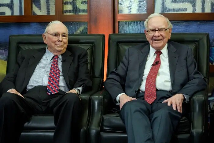 Huyền thoại đầu tư Charlie Munger, Phó Chủ tịch Berkshire Hathaway đã qua đời tại một bệnh viện ở California  ...